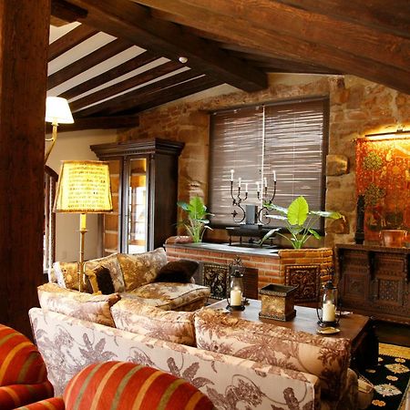 Hotel Boutique Real Casona De Las Amas Azofra Inreriör bild