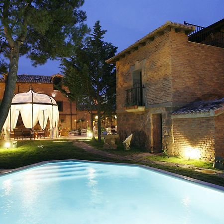 Hotel Boutique Real Casona De Las Amas Azofra Exteriör bild