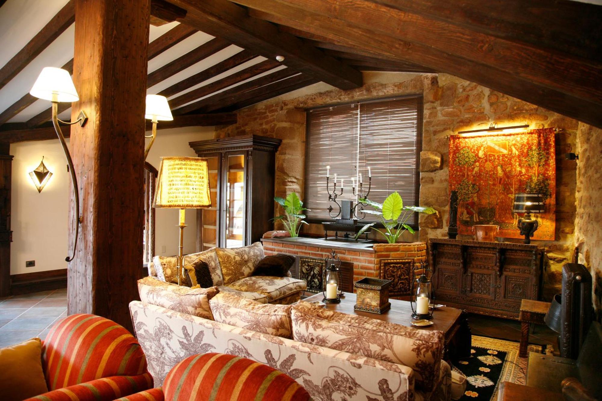 Hotel Boutique Real Casona De Las Amas Azofra Inreriör bild