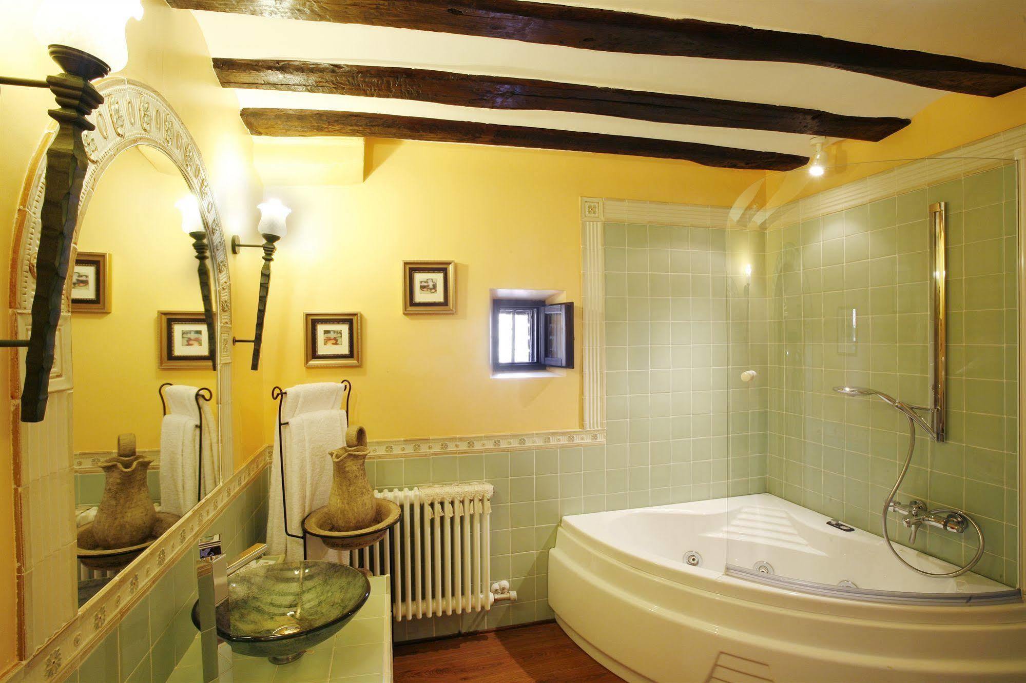 Hotel Boutique Real Casona De Las Amas Azofra Rum bild