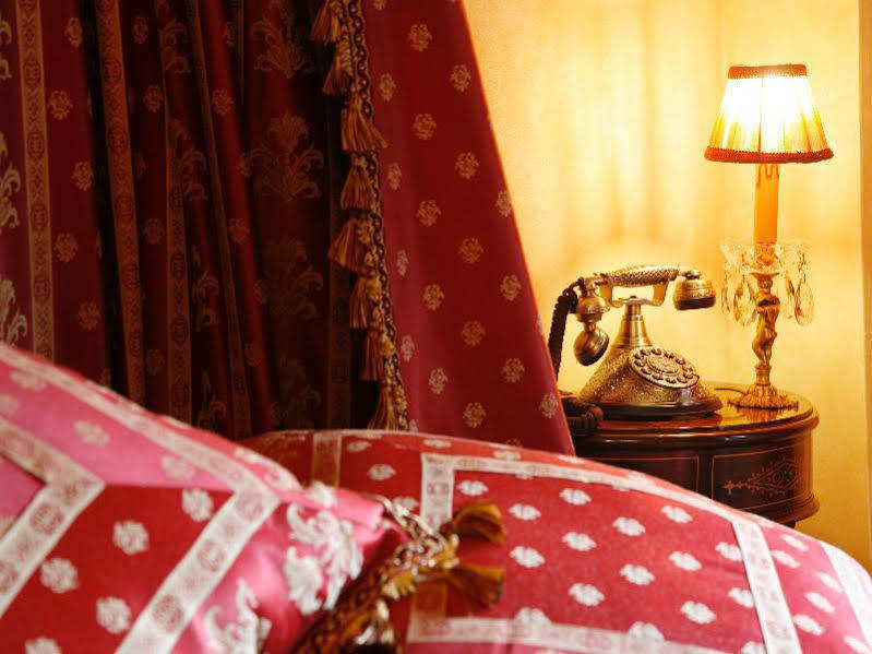 Hotel Boutique Real Casona De Las Amas Azofra Exteriör bild